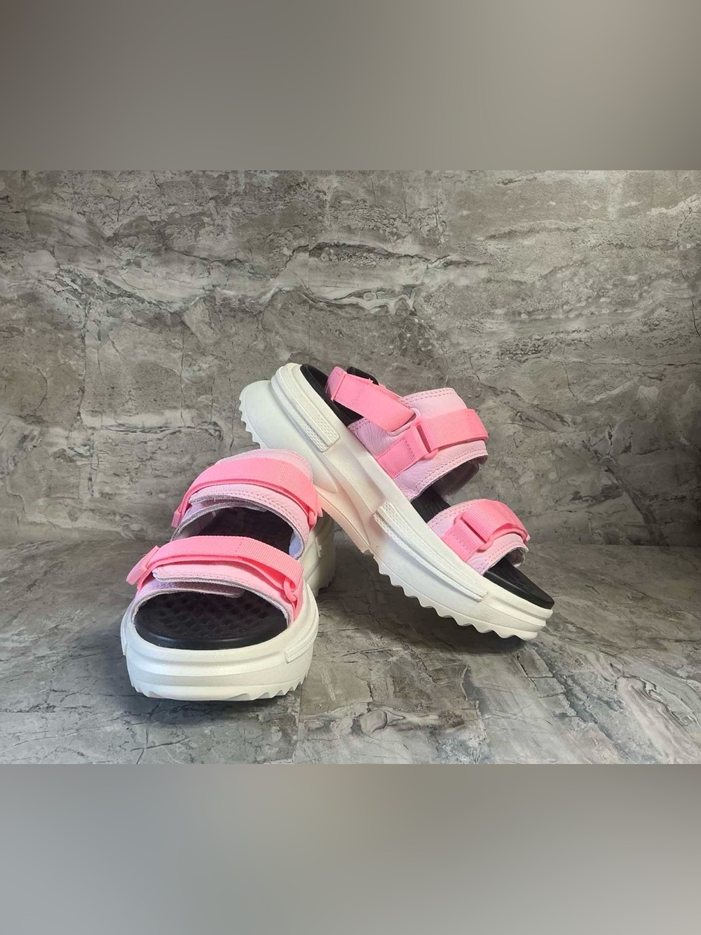 CONVERSE RUN STAR UTILITY SANDAL CX - Picture 8 of 9